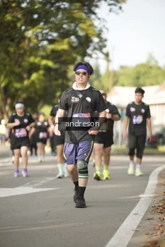 Runner Photo 4248770