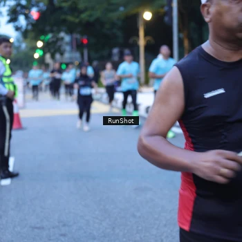 Runner Photo 4248824