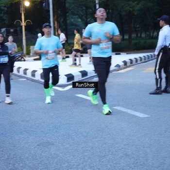 Runner Photo 4248839