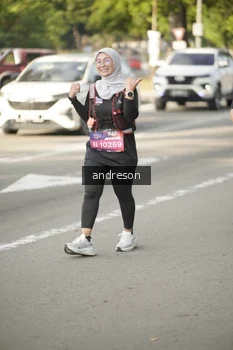 Runner Photo 4248859