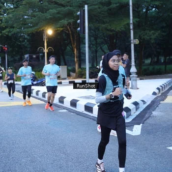 Runner Photo 4248888