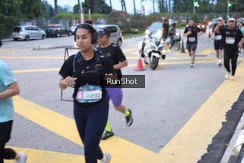 Runner Photo 4248912