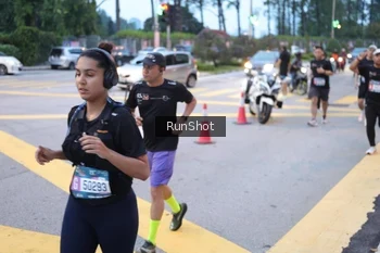 Runner Photo 4248913