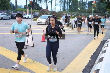 Runner Photo 4248919