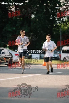 Runner Photo 424892