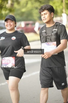 Runner Photo 4248931