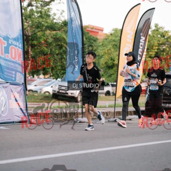 Runner Photo 424894