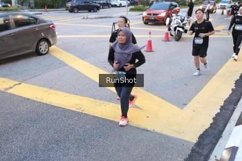 Runner Photo 4248995