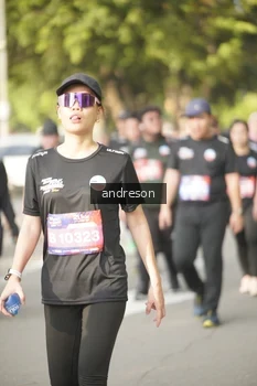 Runner Photo 4248999