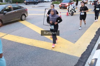 Runner Photo 4249008