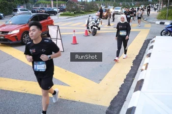 Runner Photo 4249019