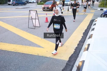 Runner Photo 4249022