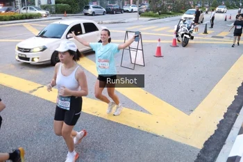 Runner Photo 4249078