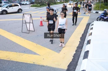 Runner Photo 4249086