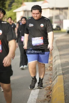 Runner Photo 4249109