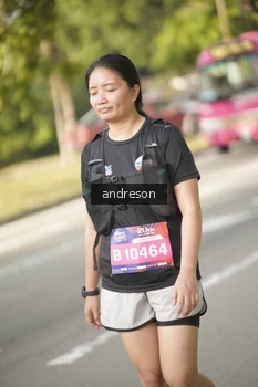 Runner Photo 4249217