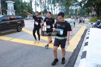 Runner Photo 4249239