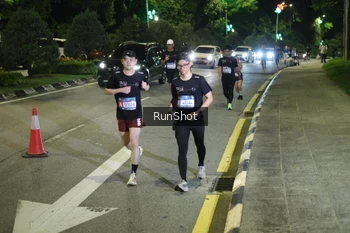 Runner Photo 4249242