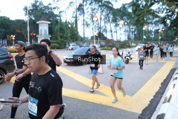 Runner Photo 4249249