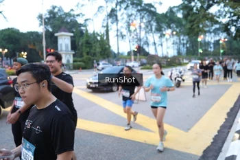 Runner Photo 4249252