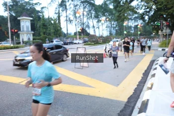 Runner Photo 4249260