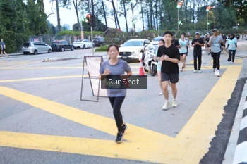 Runner Photo 4249277