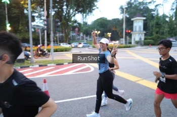 Runner Photo 4249382