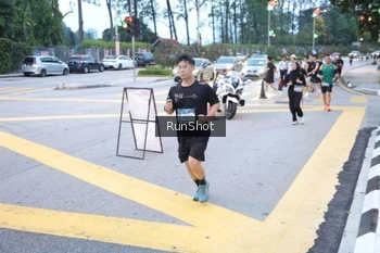 Runner Photo 4249479