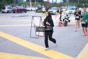Runner Photo 4249494