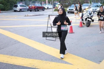 Runner Photo 4249498