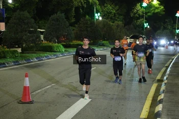 Runner Photo 4249499