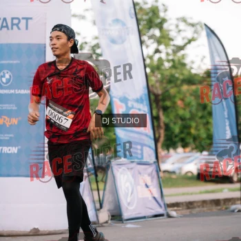 Runner Photo 424957