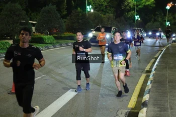Runner Photo 4249616
