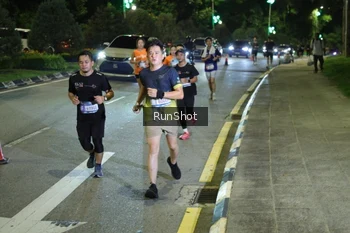 Runner Photo 4249627