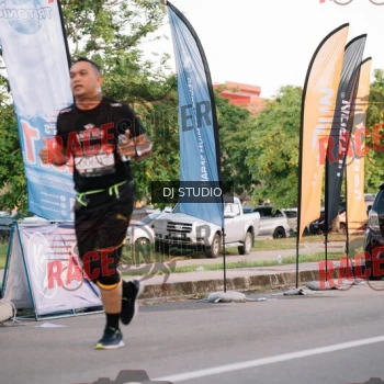 Runner Photo 424968