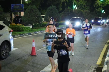 Runner Photo 4249783