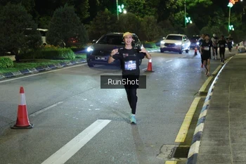 Runner Photo 4249884