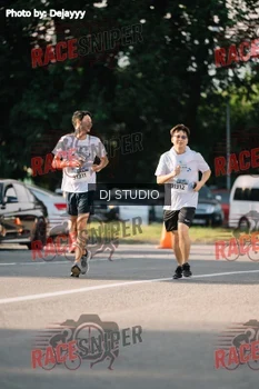 Runner Photo 424994