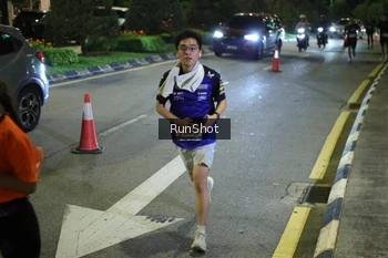 Runner Photo 4249941