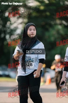 Runner Photo 424999