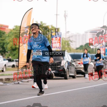Runner Photo 425004
