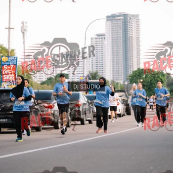 Runner Photo 425007