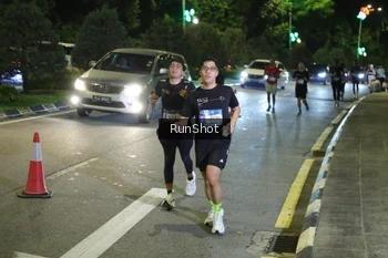 Runner Photo 4250086