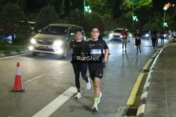 Runner Photo 4250105