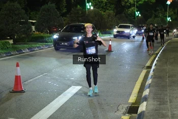 Runner Photo 4250106