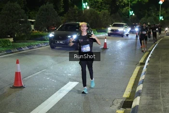 Runner Photo 4250220