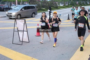 Runner Photo 4250293