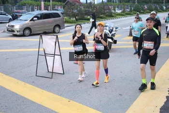 Runner Photo 4250302