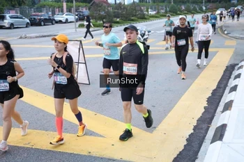 Runner Photo 4250313