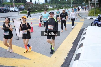 Runner Photo 4250316